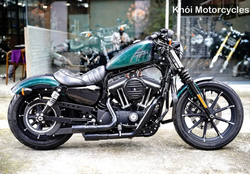Harley Davidson Iron 883 Snake Venom 2021 Odo 5900km