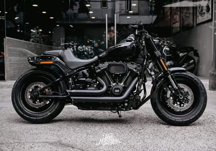 Harley Davidson Softail Fat Bob 2020 full stage III 122ci odo 3k miles