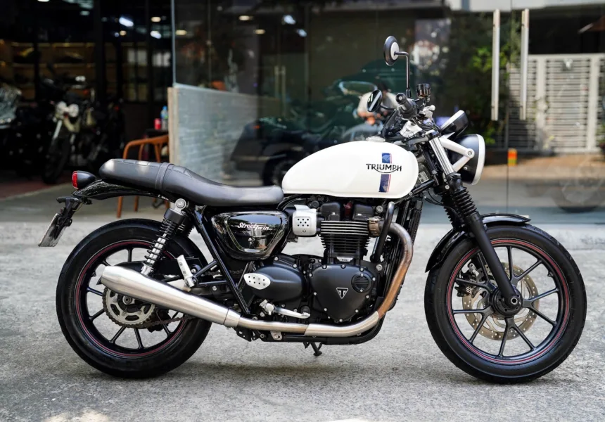 Triumph Street Twin 900cc 2018 Trắng