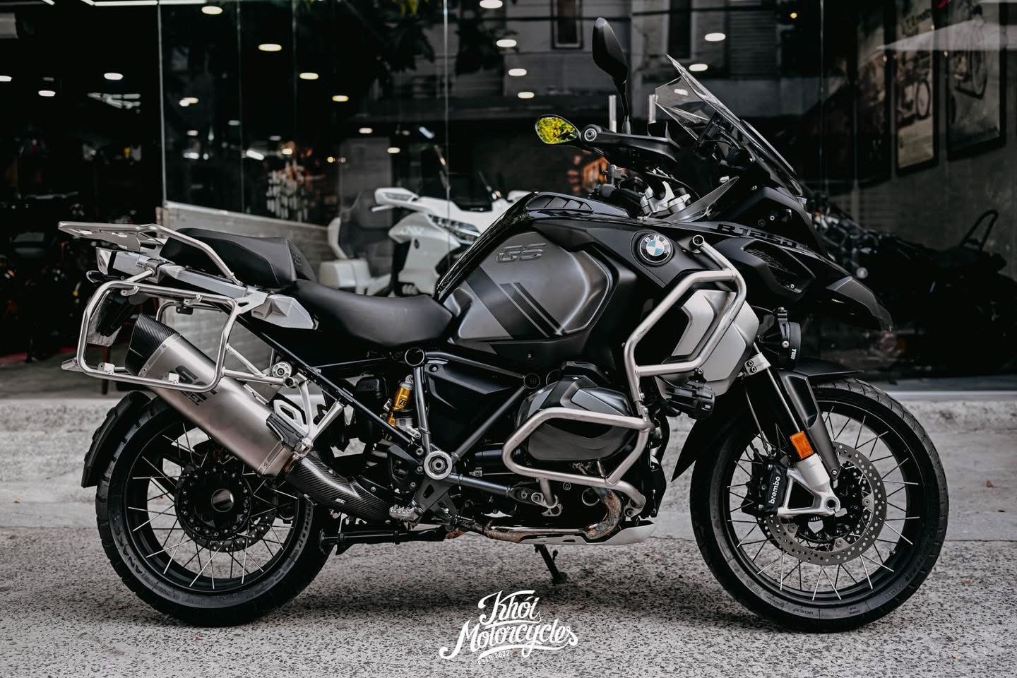 BMW R1250 GSA Triple Black 2023 odo 18k km