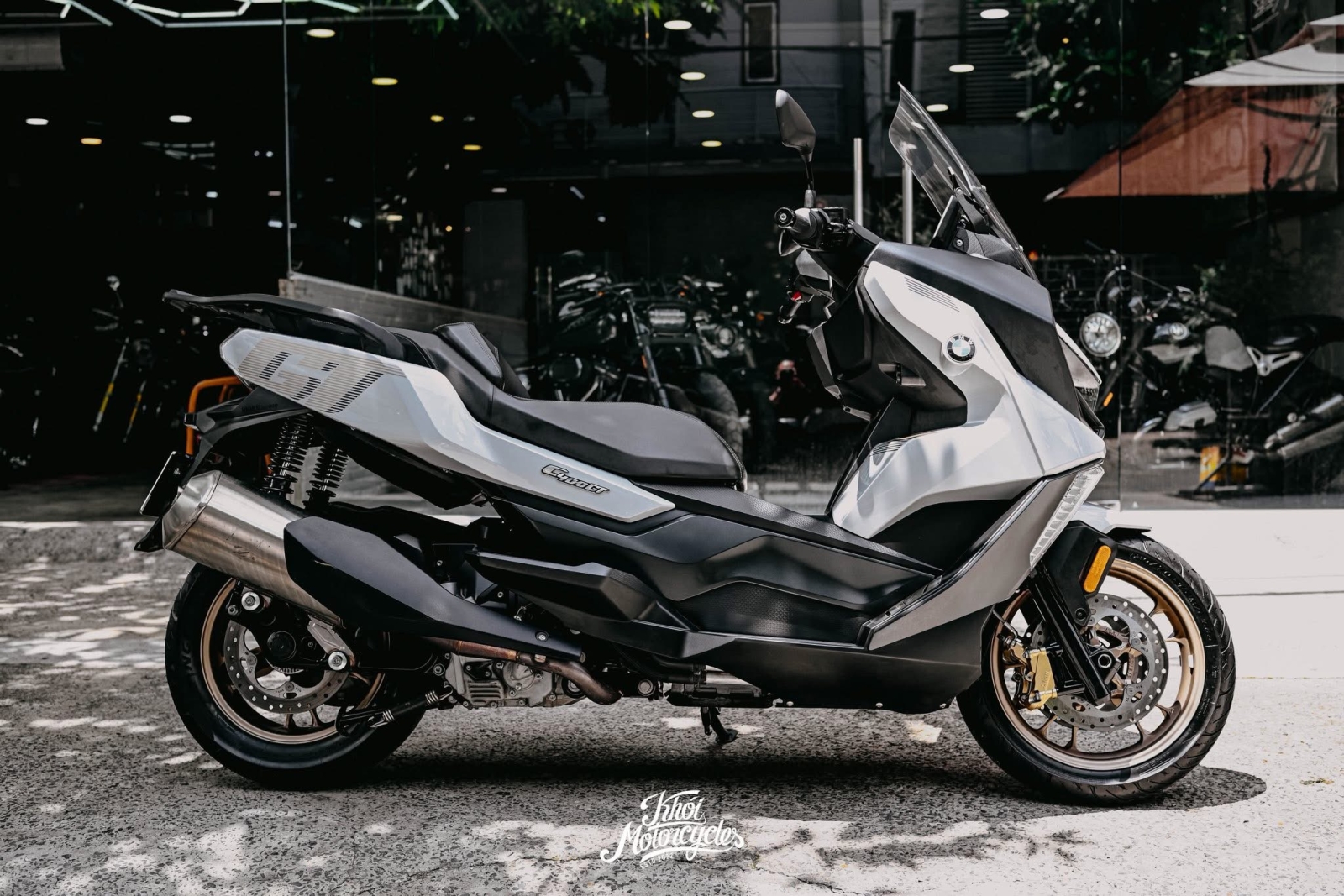  BMW C400 GT T11/2025 odo 1200km